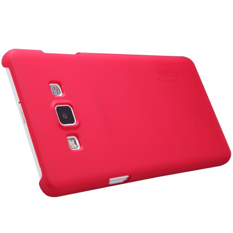 Пластиковая накладка NILLKIN Frosted Shield для Samsung Galaxy A7 (A700) - Red: фото 3 из 17