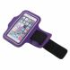 Чехол на руку Deexe Running Sports для смартфонов шириной до 67мм - Purple (981117V). Фото 2 из 3