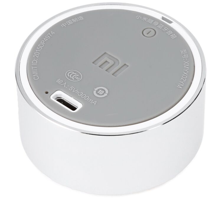 Портативная колонка Xiaomi Mi Portable - Silver: фото 2 з 10