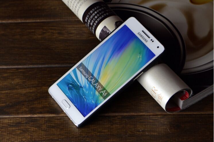 Пластиковая накладка Deexe Hard Shell для Samsung Galaxy A5 - Black: фото 2 з 6