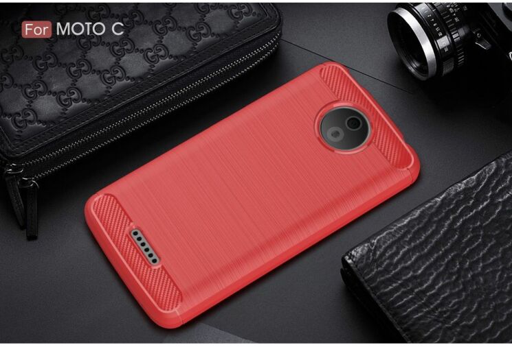 Захисний чохол UniCase Carbon для Motorola Moto C Plus - Red: фото 2 з 8