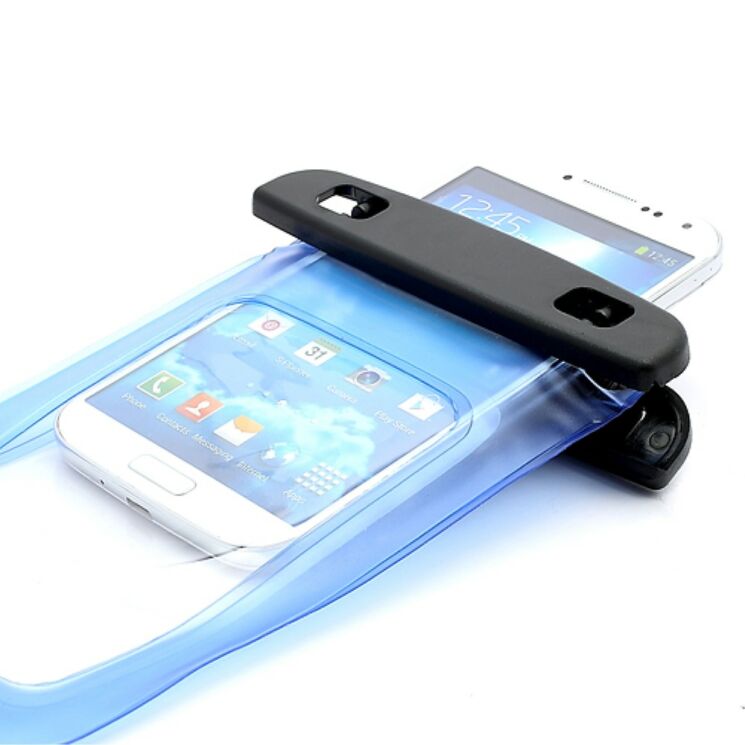 Влагозащитный чехол Deexe Waterproof S для смартфонов размером до 137х72мм - Blue: фото 4 из 5