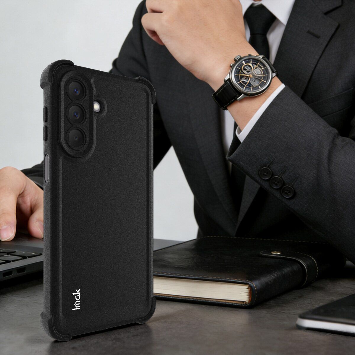 Защитный чехол IMAK Airbag Sand Case для Samsung Galaxy A27 (A276) - Matte Black. Фото 4 Защитный чехол IMAK Airbag Sand Case для Samsung Galaxy A27 (A276) - Matte Black (408643B). Фото 4 из 9