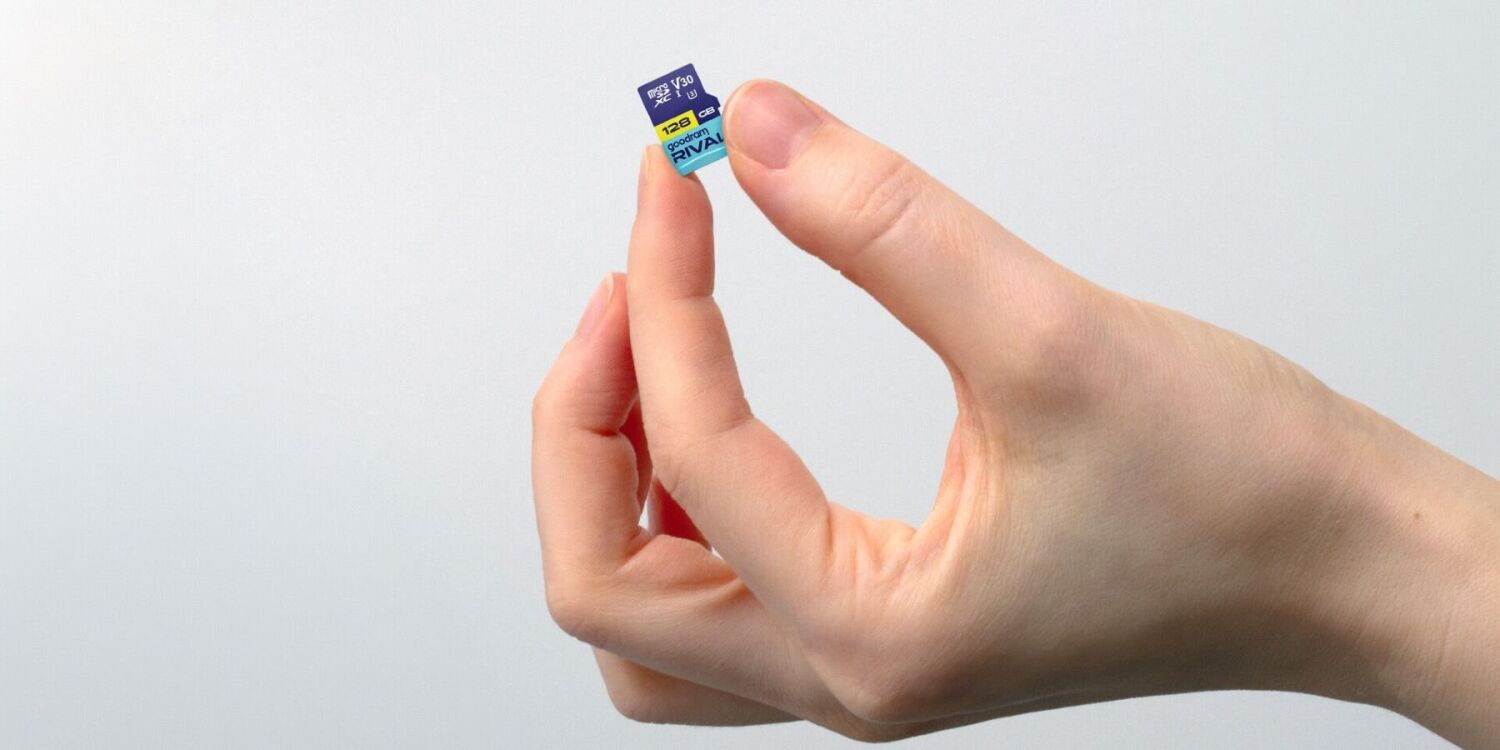 Картка пам’ятi GOODRAM MicroSDXC Rival 128GB V30 UHS I U3 R100 + адаптер (GGSM3AA-1280R12). Фото 3 Картка пам’ятi GOODRAM MicroSDXC Rival 128GB V30 UHS I U3 R100 + адаптер (GGSM3AA-1280R12) (945186). Фото 3 з 6