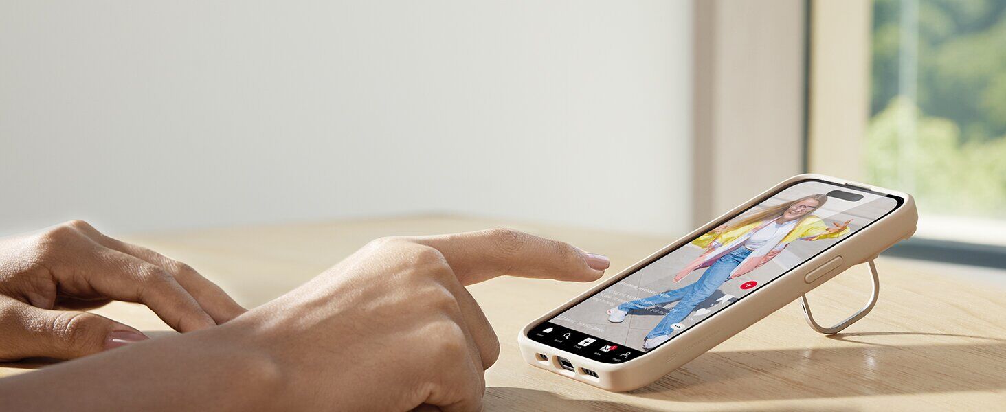 Захисний чохол ESR Cloud Soft Case with Stash Stand (HaloLock) для iPhone 15 Pro Max - Black. Фото 8 Захисний чохол ESR Cloud Soft Case with Stash Stand (HaloLock) для iPhone 15 Pro Max - Black (339414B). Фото 8 з 12