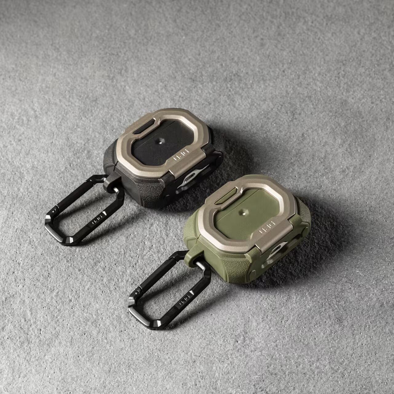 Защитный чехол URBAN ARMOR GEAR Monarch MagStand для AirPods Pro 3 (104131114034) - Black / Silver. Фото 9 Защитный чехол URBAN ARMOR GEAR Monarch MagStand для AirPods Pro 3 (104131114034) - Black / Silver (390180BS). Фото 9 из 13