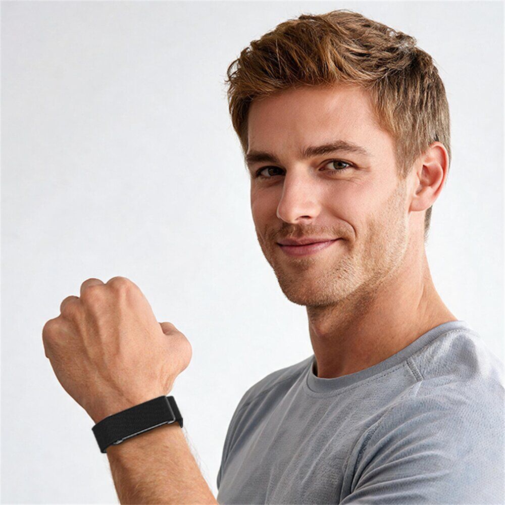 Ремінець для годинника Reframe Magnetic Clasp для Google Fitbit Air - Dark Blue. Фото 2 Ремінець для годинника Reframe Magnetic Clasp для Google Fitbit Air - Dark Blue (258007DB). Фото 2 з 4