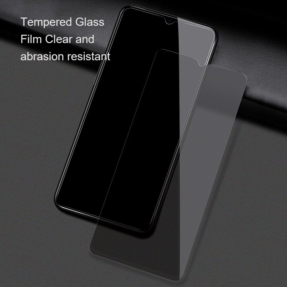 Защитное стекло AMORUS Ultra Clear для Samsung Galaxy Fold 8. Фото 6 Защитное стекло AMORUS Ultra Clear для Samsung Galaxy Fold 8 (424524). Фото 6 из 9