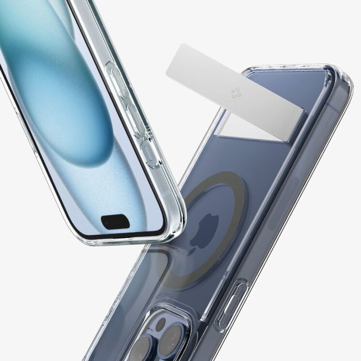 Защитный чехол Spigen (SGP) Slim Armor Essential S (MagFit) для Apple iPhone 15 Pro Max (ACS06452) - Crystal Clear: фото 17 из 18