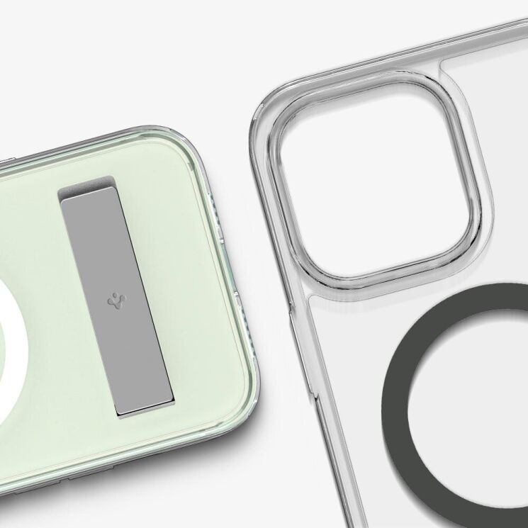 Защитный чехол Spigen (SGP) Slim Armor Essential S (MagFit) для Apple iPhone 15 Pro Max (ACS06452) - Crystal Clear: фото 15 из 18