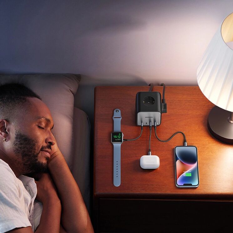 Мережевий зарядний пристрій UGREEN CD268 65W (3AC + 2Type-C + 2USB) 60113 - Black: фото 10 з 10