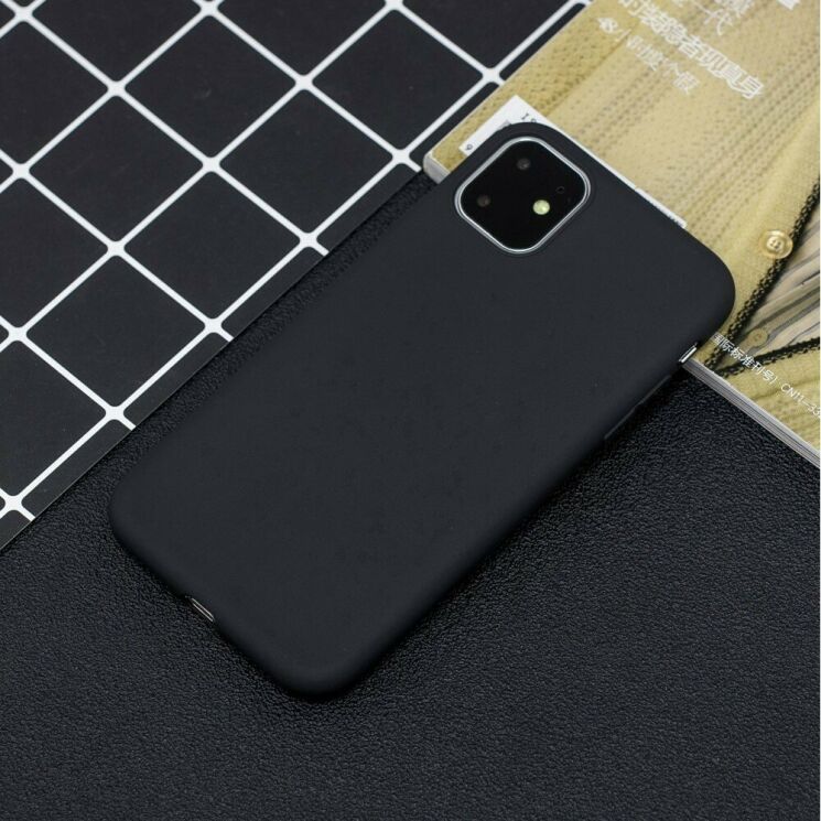 Силиконовый (TPU) чехол Deexe Matte Case для Apple iPhone 11 - Black: фото 5 из 5