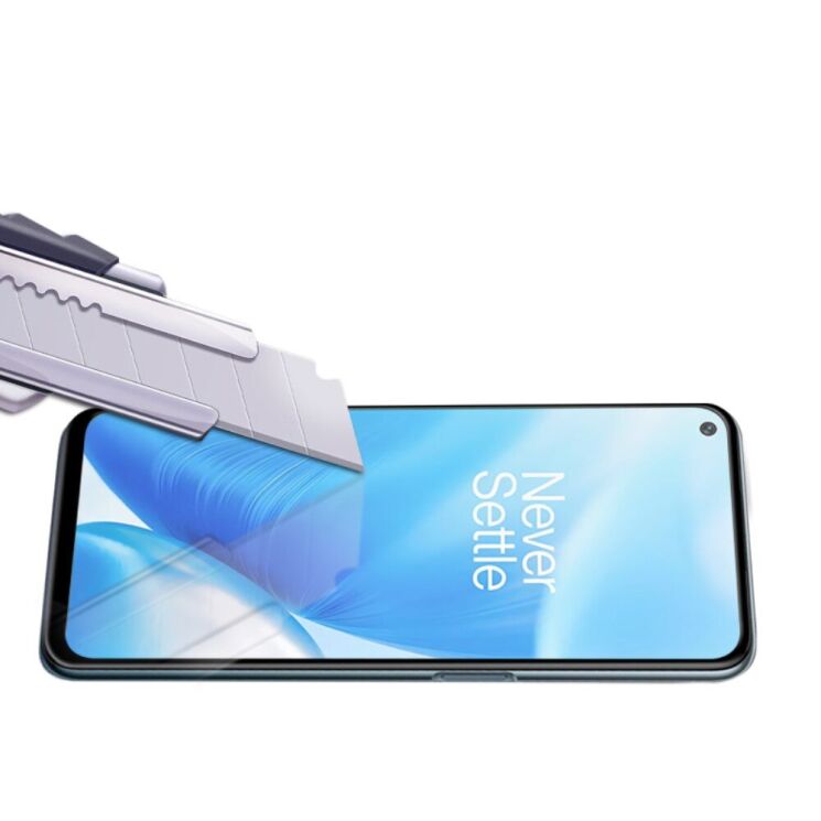 Защитное стекло AMORUS Full Glue Tempered Glass для OnePlus Nord N200 - Black: фото 6 из 8