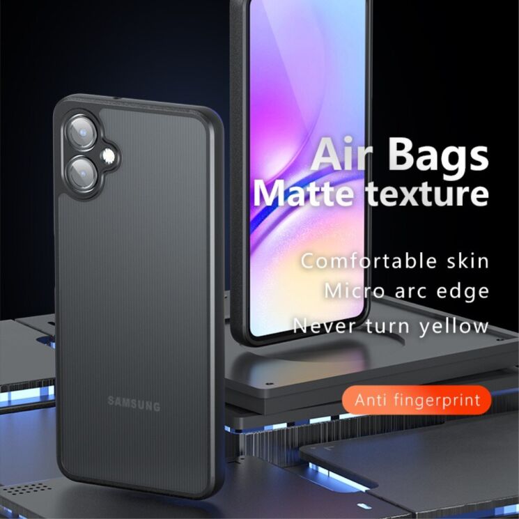 Защитный чехол Deexe Matte Skin для Samsung Galaxy A06 (A065) - Transparent / Black: фото 2 из 12