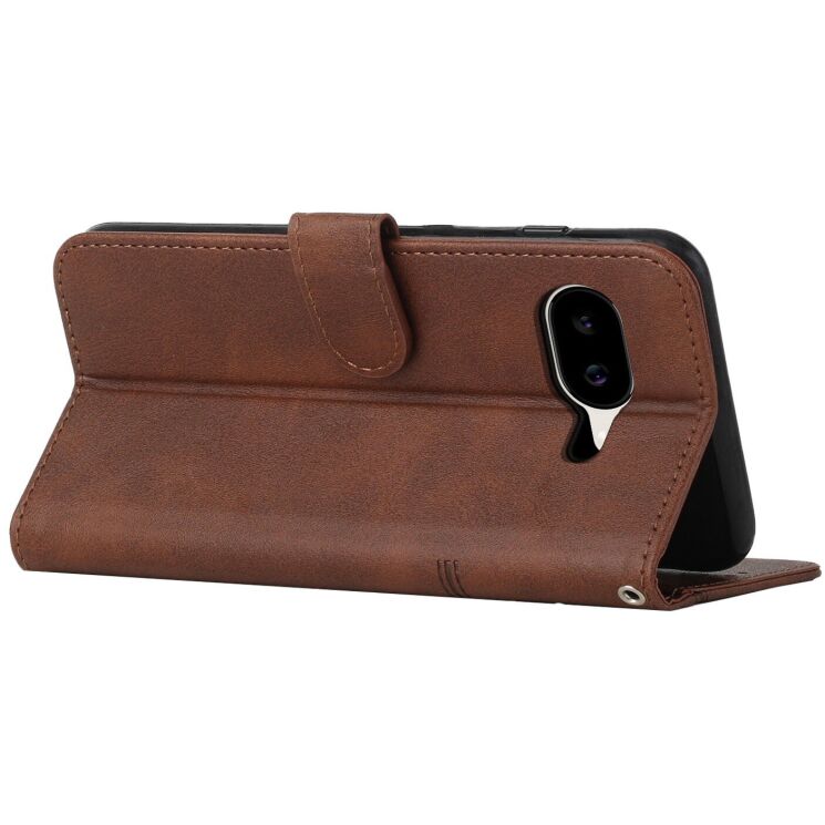 Чехол-книжка с застежкой UniCase Jet Cover для Google Pixel 10a - Brown: фото 3 из 10