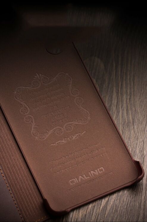 Кожаный чехол QIALINO Classic Case для Huawei P30 Pro - Coffee: фото 9 из 9