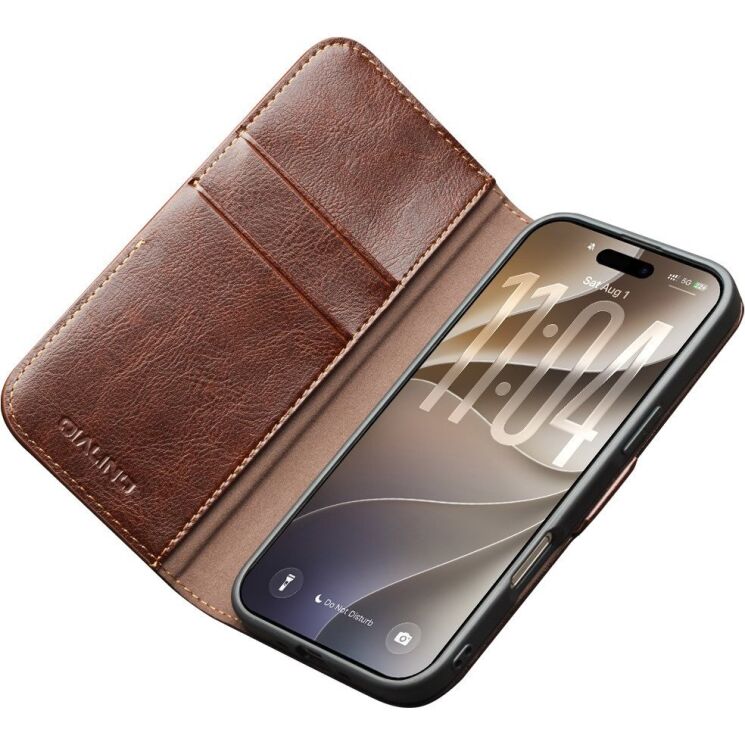 Шкіряний чохол QIALINO Classic Case для iPhone 18 Pro - Brown (423650Z) Шкіряний чохол QIALINO Classic Case для iPhone 18 Pro - Brown: фото 2 з 13