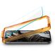 Комплект защитных стекол Spigen (SGP) GLAS.tR AlignMaster для Google Pixel 8A (341065). Фото 3 из 11