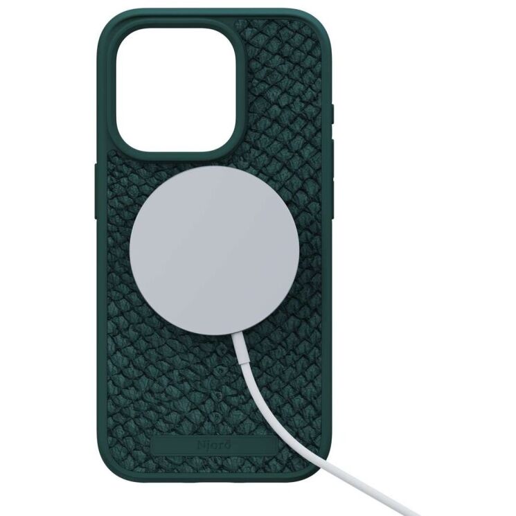 Захисний чохол Njord Salmon Leather MagSafe для Apple iPhone 15 Pro NA53SL02 - Dark Green: фото 3 з 17