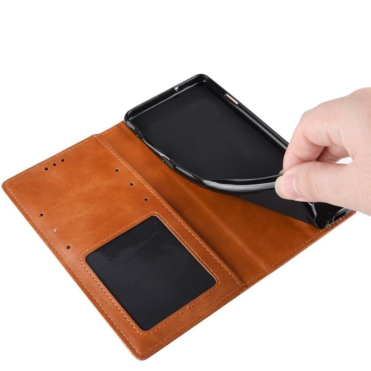 Чохол-книжка Deexe Retro Style для Motorola Edge 70 - Red: фото 15 з 18