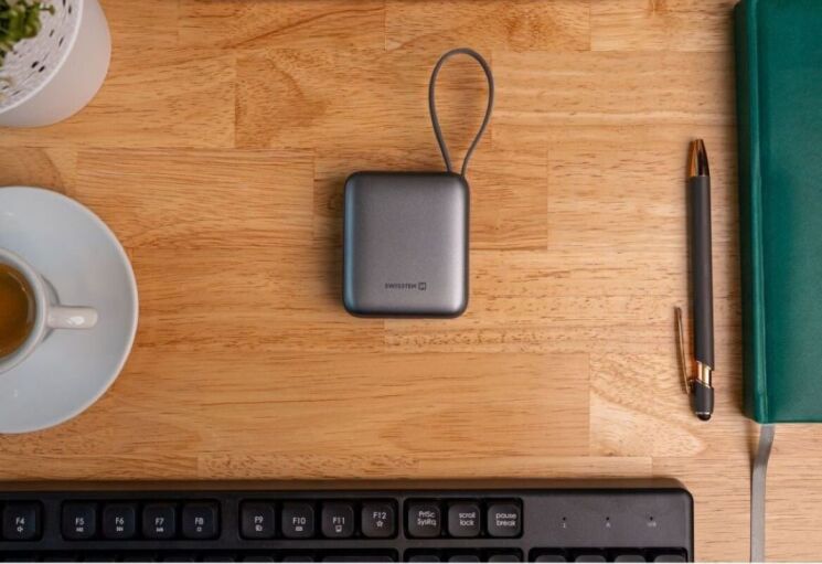 Зовнішній аккумулятор SWISSTEN Extra Small 22.5W (10000mAh) + кабель Type-C + Lightning - Silver: фото 6 з 8