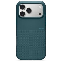 Чехол Beats Rugged Case with MagSafe and Camera Control для iPhone 17 Pro Max (MGJ94) - Rocky Blue: фото 1 из 9