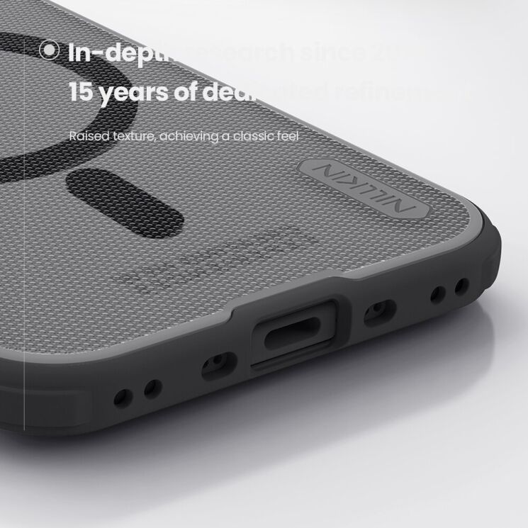 Защитный чехол NILLKIN Super Frosted Shield Pro Magnetic для iPhone Air - Black: фото 7 из 20