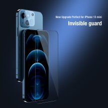Защитное стекло NILLKIN 2-in-1 HD Full Screen Tempered Glass для Apple iPhone 13 mini - Black: фото 1 из 17