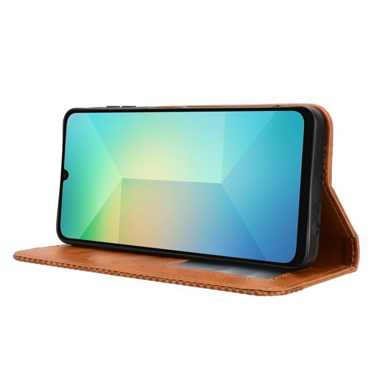 Чехол Deexe Retro Style для Samsung Galaxy A06 (A065) - Brown: фото 3 из 7