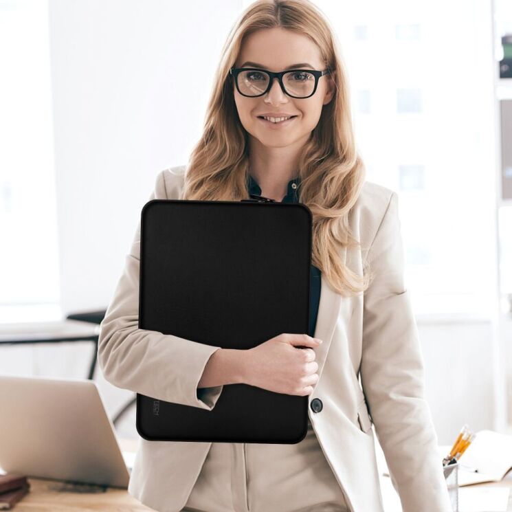 Универсальный чехол Tech-Protect NEOPREN для ноутбука диагональю 15-16 дюймов - Black: фото 8 из 8