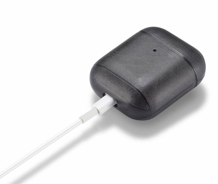 Защитный чехол Deexe Classic Case для Apple AirPods 1 / 2 - Black: фото 7 из 10