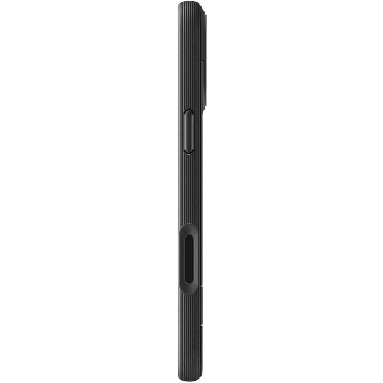 Защитный чехол Spigen Caseology Parallax S (MagFit) by Spigen для iPhone 17 Pro Max (ACS09911) - Matte Black: фото 12 из 18