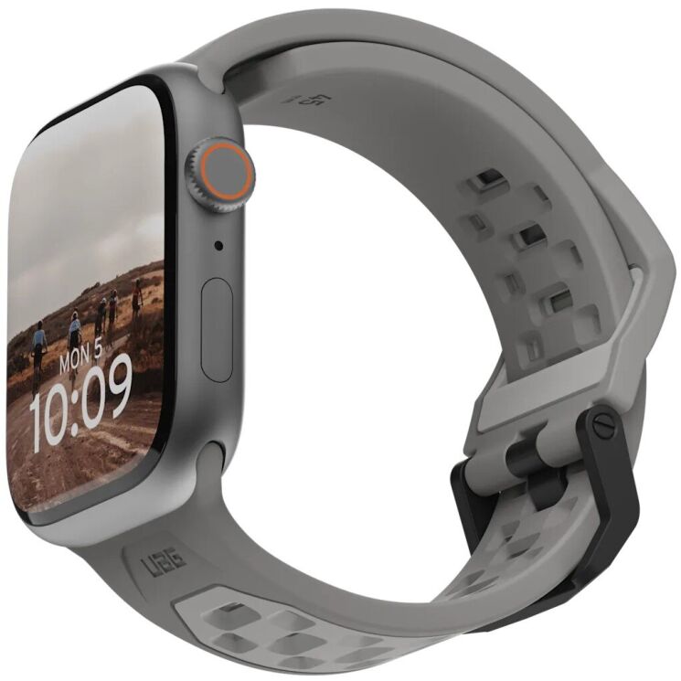 Ремешок URBAN ARMOR GEAR (UAG) Civilian (FW) для Apple Watch 46 / 44 / SE 44 / 45 / Ultra / Ultra 2 (49mm) 194002113636 - Titanium: фото 2 из 10