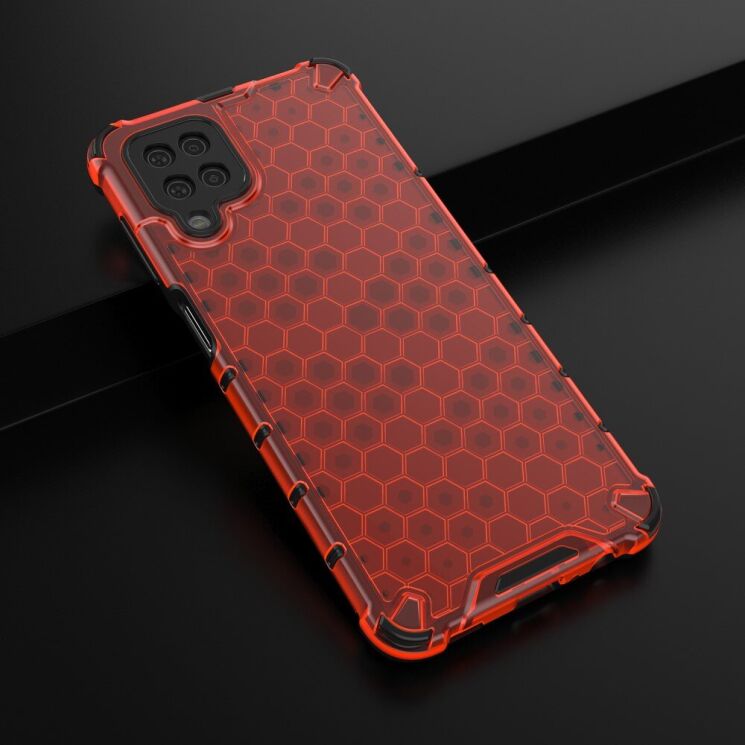 Защитный чехол Deexe Honeycomb Series для Samsung Galaxy A12 (A125) / A12 Nacho (A127) - Red: фото 4 из 6