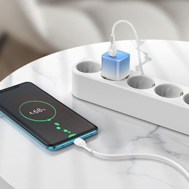 Сетевое зарядное устройство Hoco C101A Single Port PD20W + кабель Type-C to Type-C - Ice Blue: фото 8 из 9