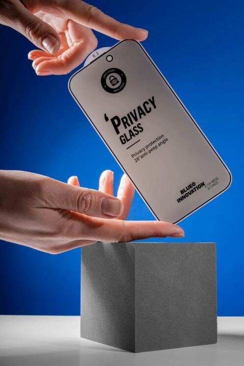 Захисне скло Blueo Full Cover Anti-Peep Matte для iPhone 18 Pro - Black: фото 7 з 10
