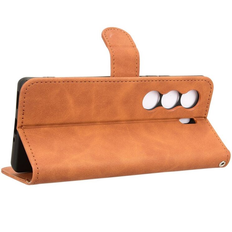 Чехол Deexe Classic Wallet для TECNO Camon 40 (CM5) - Brown: фото 3 из 6