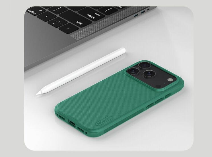 Пластиковый чехол NILLKIN Frosted Shield Pro для Apple iPhone 17 Pro Max - Black: фото 16 из 18