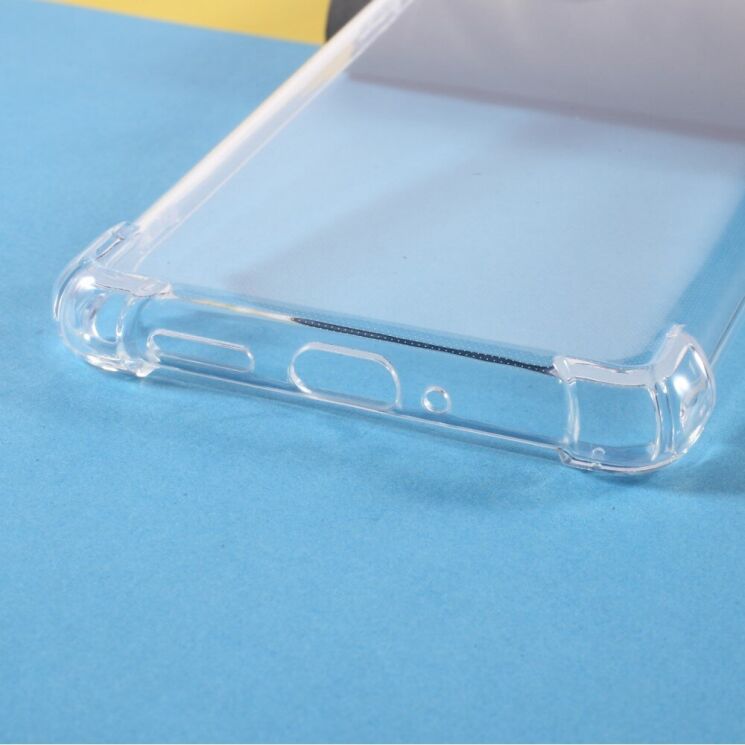 Чехол с усиленными углами UniCase AirBag для OPPO Reno 6 Pro / 6 Pro Plus - Transparent: фото 5 из 7