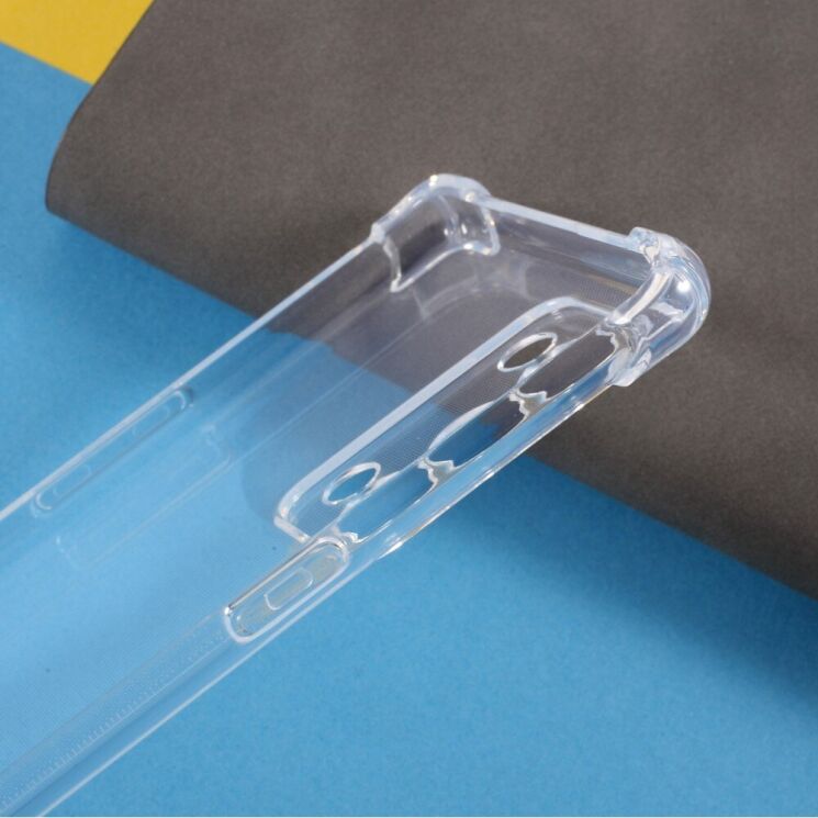 Чехол с усиленными углами UniCase AirBag для OPPO Reno 6 Pro / 6 Pro Plus - Transparent: фото 6 из 7