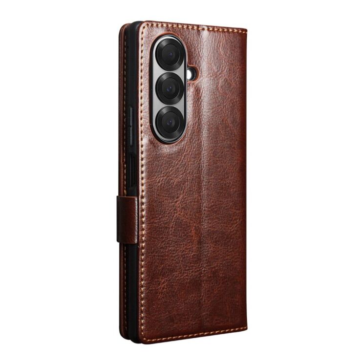 Шкіряний чохол QIALINO Classic Case (FF) для Samsung Galaxy Fold 7 - Brown: фото 5 з 13