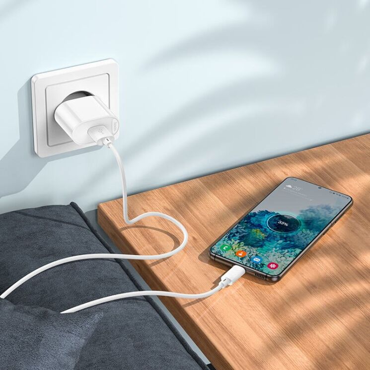 Сетевое зарядное устройство Hoco C109A Fighter QC3.0 (18W) - White: фото 8 из 8