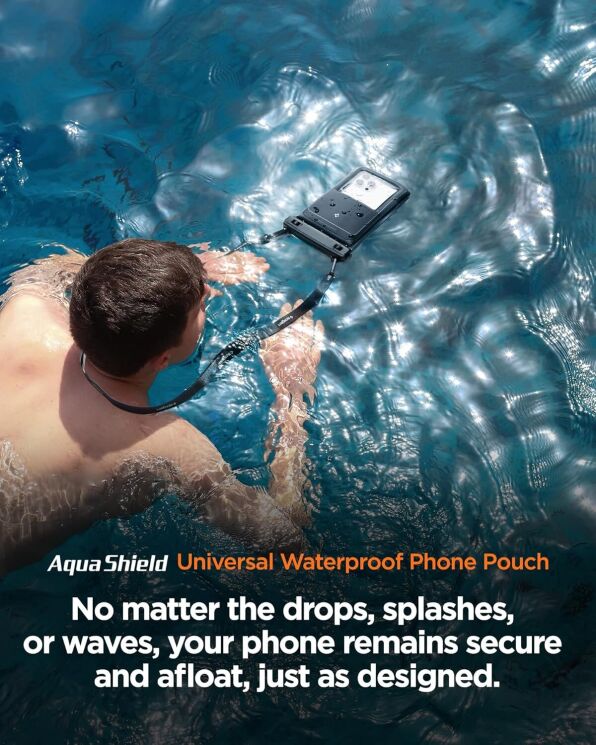 Комплект влагозащитных чехлов Spigen (SGP) A611P Universal Waterproof Case (ACS09348) - Matte Black: фото 6 из 11