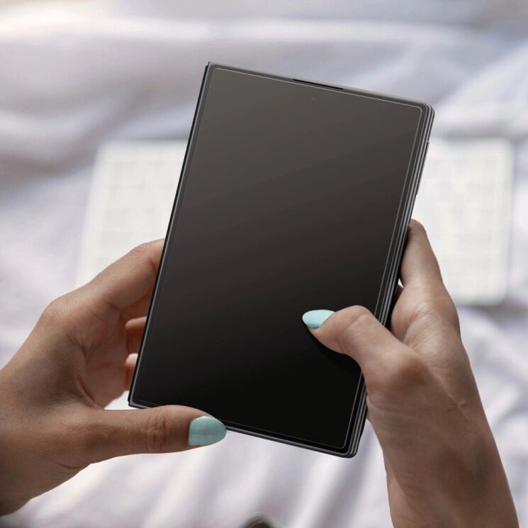 Комплект защитных стекол Spigen GLAS.tR EZ Fit Pro (FP) для Samsung Galaxy Fold 8 (AGL11943) (424560) Комплект защитных стекол Spigen GLAS.tR EZ Fit Pro (FP) для Samsung Galaxy Fold 8 (AGL11943): фото 14 из 14