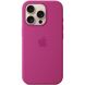 Оригинальный чехол Silicone Case with MagSafe для Apple iPhone 16 Pro (MYYN3) - Fuchsia (366254P). Фото 2 из 5