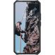 Захисний чохол URBAN ARMOR GEAR (UAG) Monarch для Samsung Galaxy S22 Plus (S906) - Carbon Fiber (290386C). Фото 6 з 12