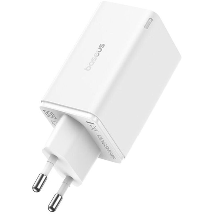 Сетевое зарядное устройство Baseus GaN6 Pro Fast Charger 2C+2U 65W + кабель Type-C to Type-C (100W) P10162701213-00 - White: фото 4 из 20
