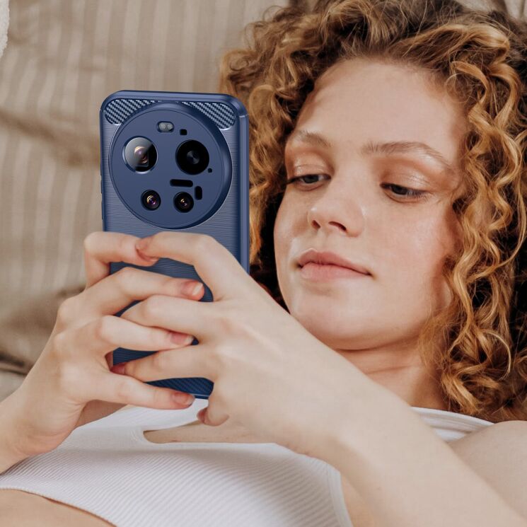 Силиконовый (TPU) чехол UniCase Carbon для Xiaomi 17 Ultra - Black: фото 8 из 8