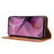 Чехол Deexe Retro Style для Motorola Moto G55 - Brown (366108Z). Фото 3 из 7