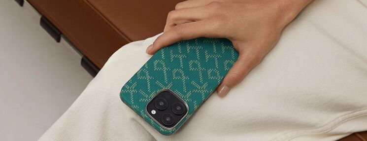 Защитный чехол Pitaka Tactile Woven Case Monogram для Apple iPhone 16 Pro (KI1603PTK) - Dark Blue: фото 3 из 12